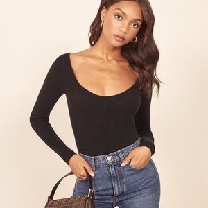 Reformation Mia Cashmere Sweater (Black)